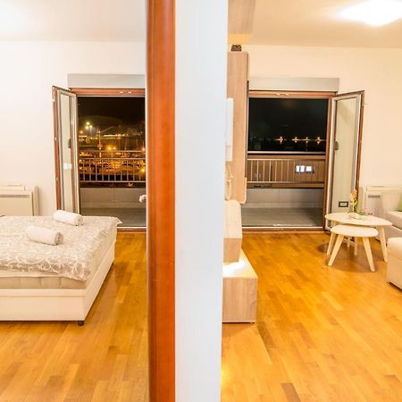 Apartment Stefano Bar Exteriér fotografie