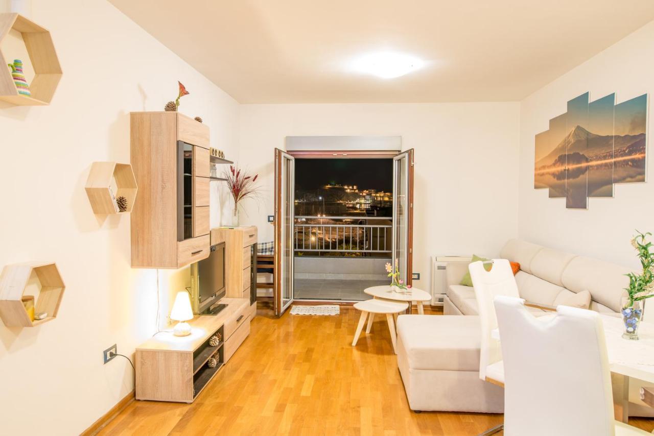 Apartment Stefano Bar Exteriér fotografie