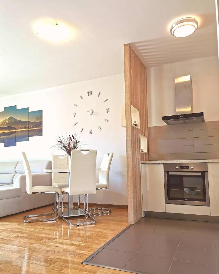 Apartment Stefano Bar Exteriér fotografie
